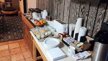 Free daily full breakfast