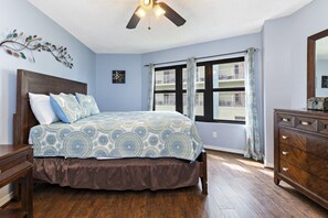 2 bedrooms, iron/ironing board, bed sheets