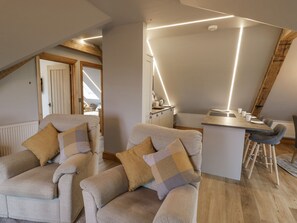 Interior - Hallgarth Farm Holiday Lodge (Pershore)