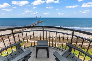 Property grounds - Modern Beachfront Condo Hosteeva 🏊 Pool 🏊 (Myrtle Beach)