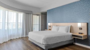 1 bedroom, in-room safe, blackout curtains, free WiFi
