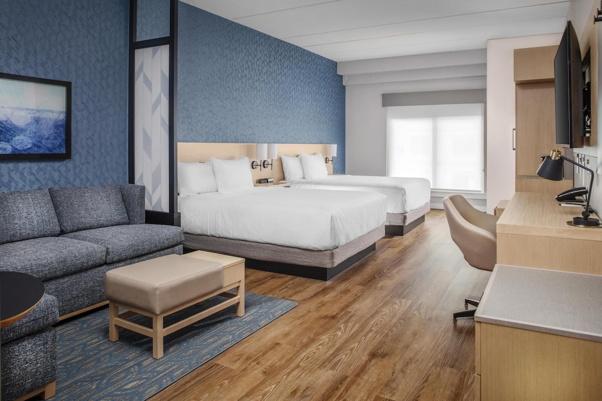 1 bedroom, in-room safe, blackout drapes, free WiFi