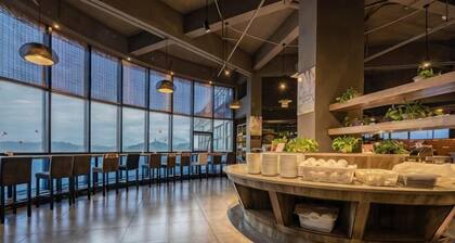 Yitu Lake View Hotel
