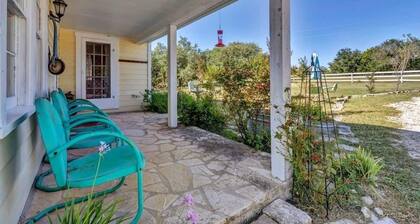 The Dove House | Adorable/Firepit/Quaint/Private (by WTG)