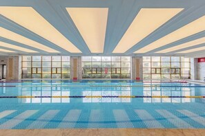 Indoor pool - Oriental International Hotel (Dangyang)