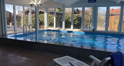 Burhave * great time out for the whole family up to 7 p * dogs * pool * sauna