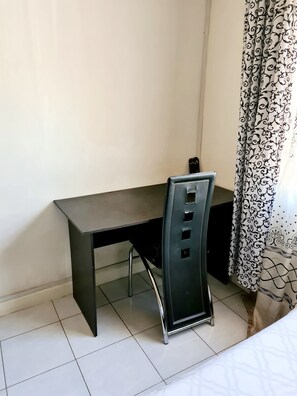 Room - NEW! Cozy apt mins away from Lilongwe Town & Centre (Lilongwe)