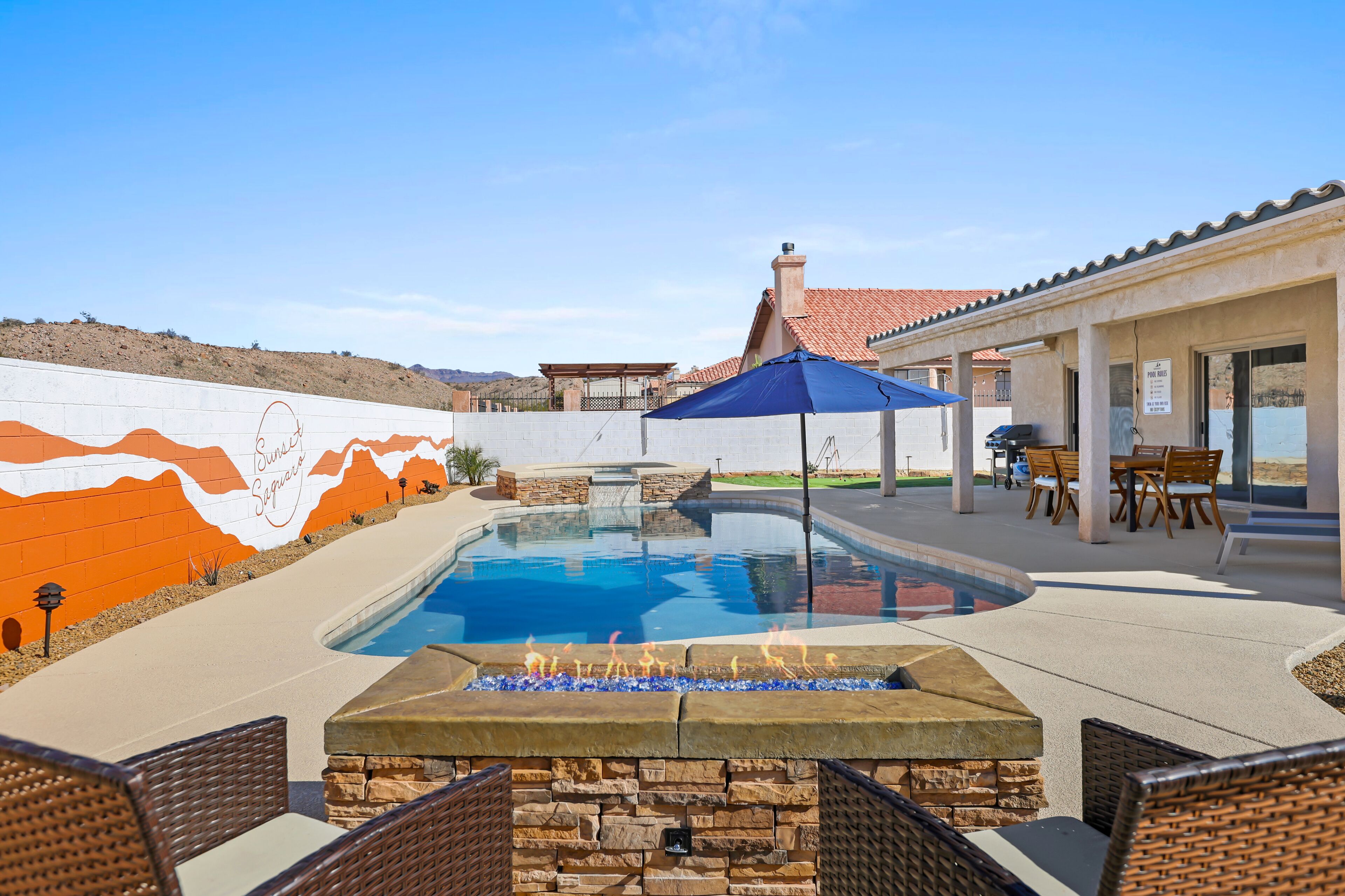 Udendørs pool, opvarmet pool