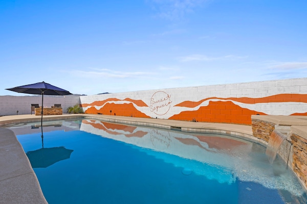 Piscina all'aperto, una piscina riscaldata