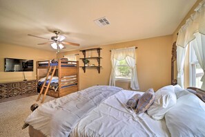 7 bedrooms, iron/ironing board, Internet, bed sheets