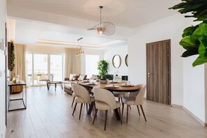 Dining - Unique BEACH FRONT Duplex Penthouse Playa Coral (Punta Cana)