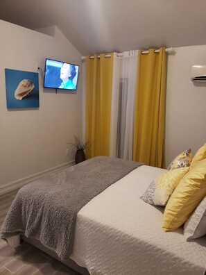 1 bedroom, free WiFi, bed sheets