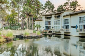 Exterior - Renovated lagoon view villa with balcony, WiFi, shared pools, & beach access (Hilton Head)