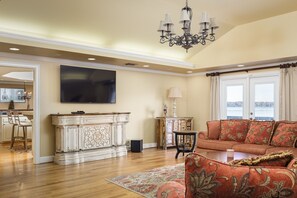 Smart TV, fireplace, table football, stereo