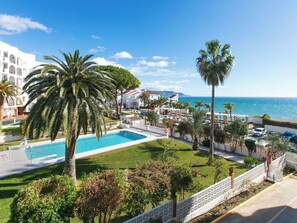 Pool - Cosy apartment for 4 people with pool, WIFI, A/C, TV and terrace (Nerja)