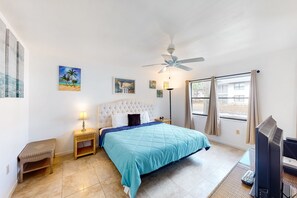 2 chambres, fer et planche à repasser, Wi-Fi, draps fournis