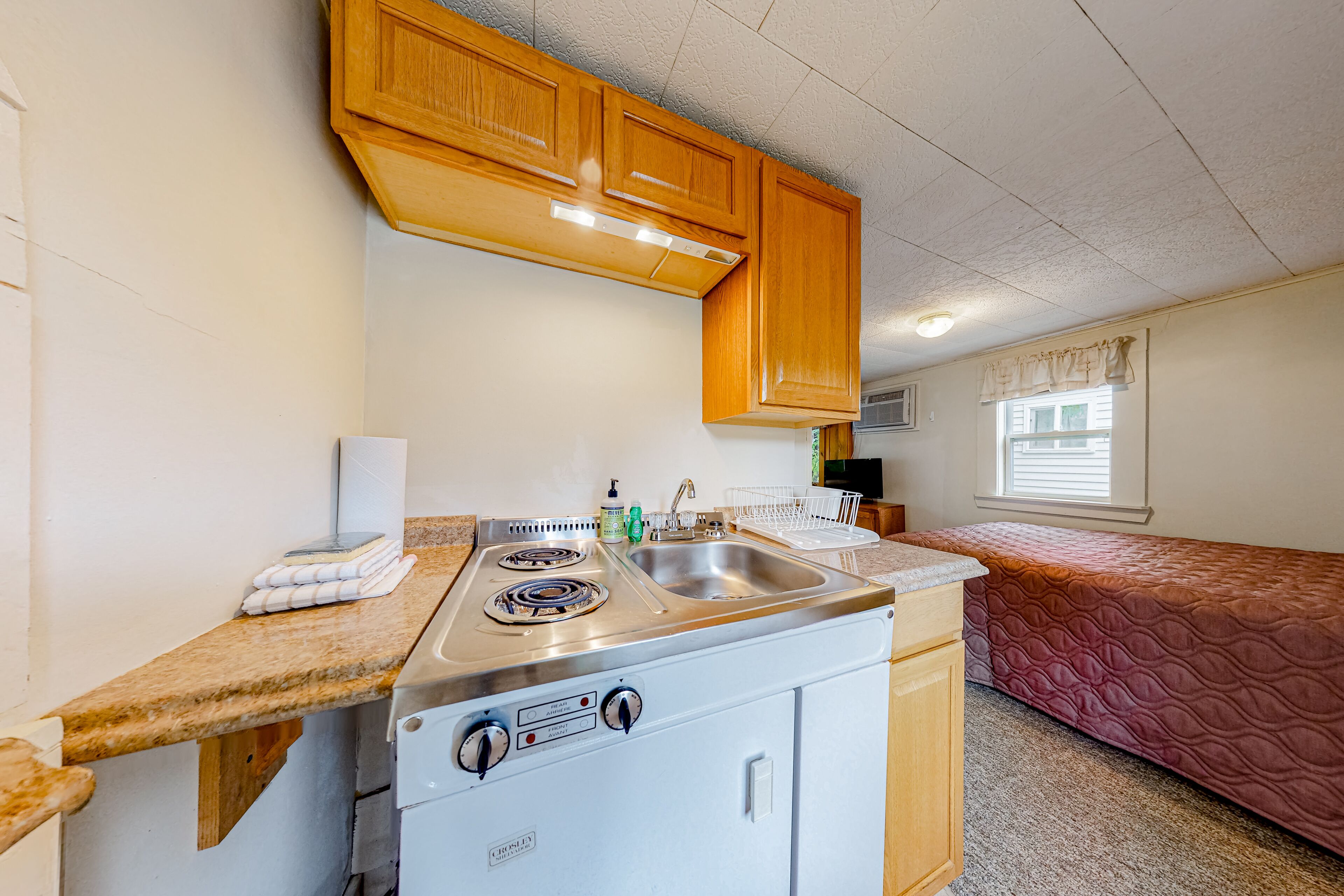 雪櫃、微波爐、爐具、咖啡機/沖茶器