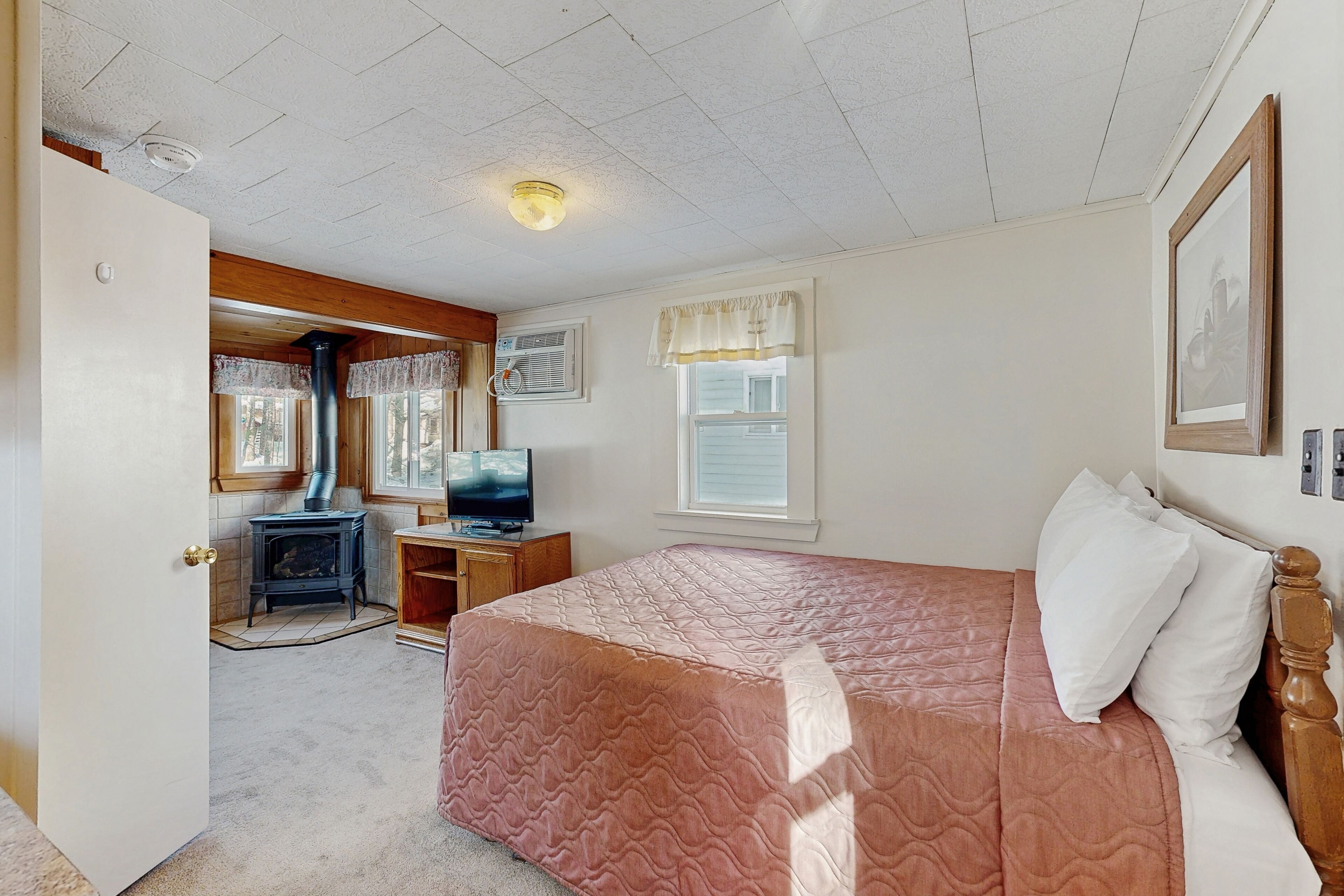 インターネットアクセス (無料)、ベッドシーツ