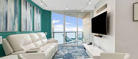 Smart TV, stereo