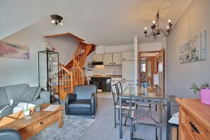 Uklassifisert bilde, 2 av 15, knapp