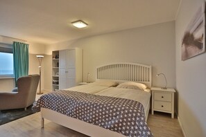 Uklassifisert bilde, 2 av 13, knapp