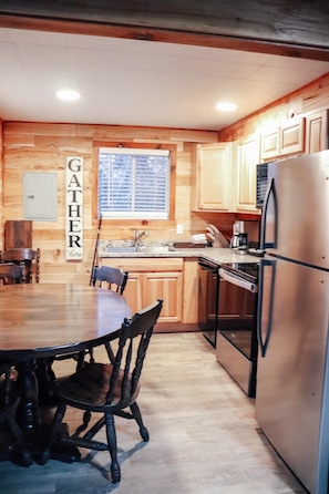 Family Cabin, 2 Bedrooms (Pet and Child Friendly) | Private kitchen | Microwave, coffee/tea maker