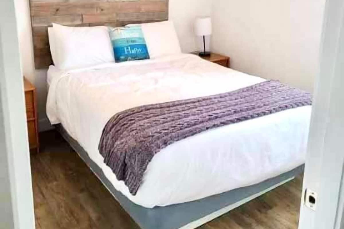 1 bedroom, memory-foam beds, individually decorated
