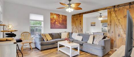 Smart-TV, Kamin, Tischfußball