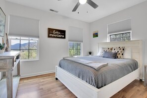 4 chambres, bureau, fer et planche à repasser, Wi-Fi gratuit