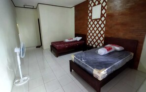 Habitación estándar con 2 camas individuales | Ropa de cama