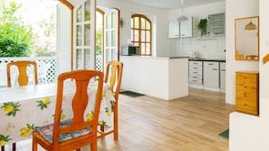 Dining - Elisabeth by Interhome (Siofok)