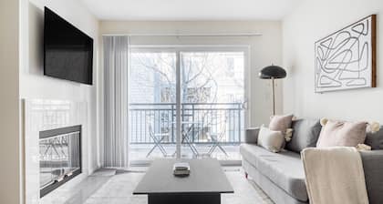 Chic Sunnyvale 1BR w/ Gym, W/D & Coworking, walk to Google, by Blueground