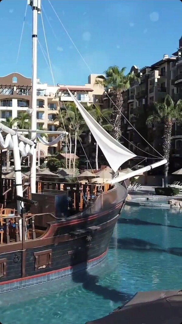 Marina - Five Star New Resort (San Jose)