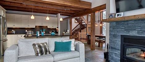 Smart-TV, Kamin, DVD-Player