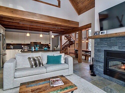 Rustic chic chalet in the forest