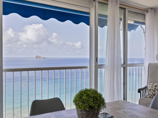 Interior - Apartamento en Benidorm a 1a línea del mar (Benidorm)