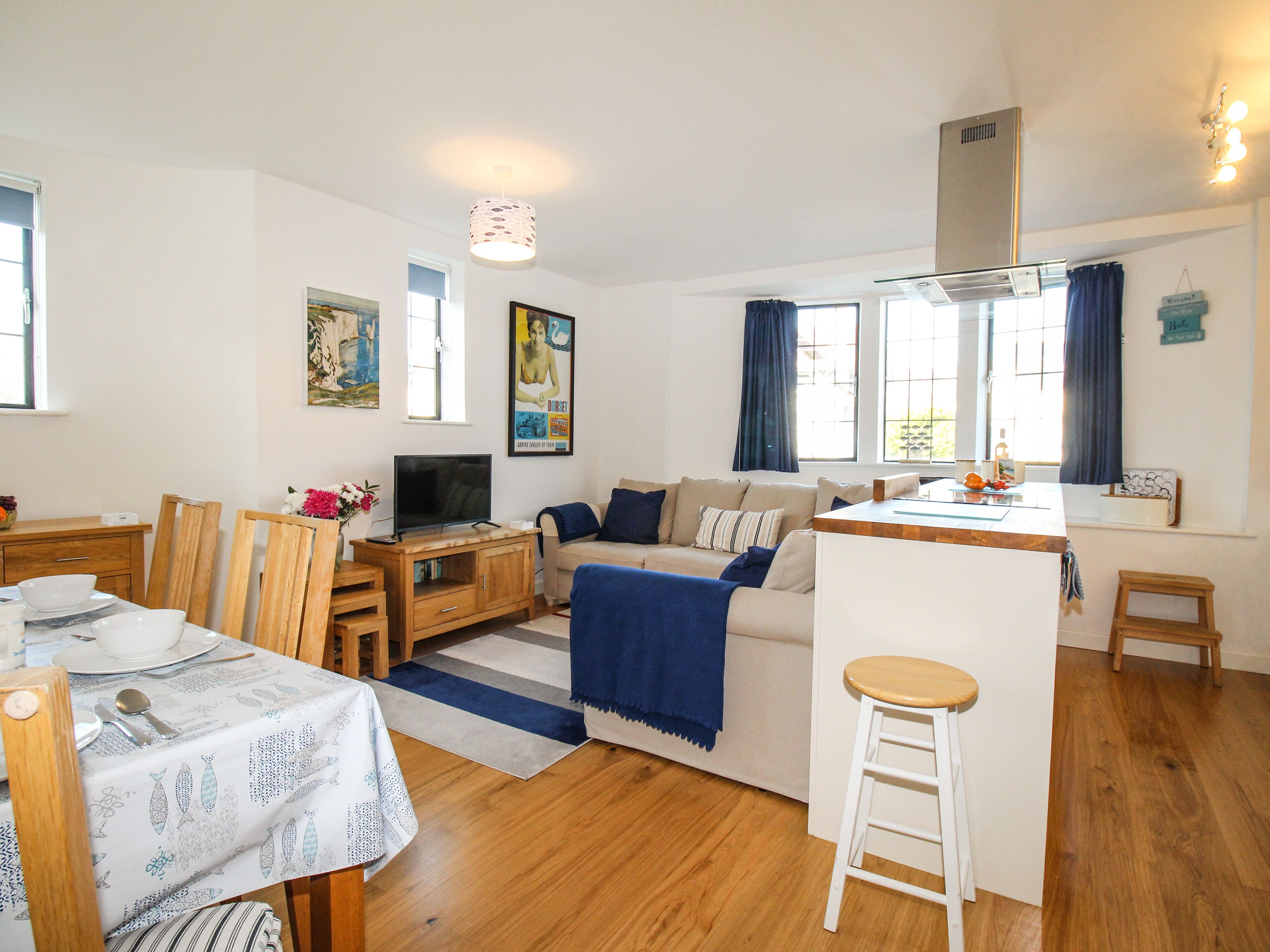 Broadleys, Family Friendly, Character Holiday Cottage In Swanage - Swanage