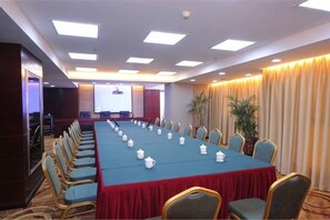Unclassified image, 4 of 71, button - Jianning Hotel (Jianning)
