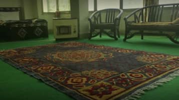 Kamar Double atau Twin Deluks | Setrika/meja setrika, Wi-Fi gratis, dan seprai linen