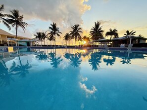 Outdoor pool, an infinity pool, sun loungers