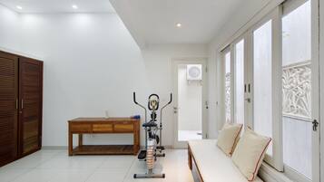 Deluxe Villa, 3 Bedrooms | 3 bedrooms, in-room safe, desk, iron/ironing board