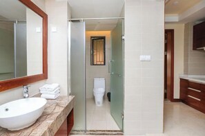 Bathroom - Huidong Biguiyuan Shili Silver Beach Ocean Star Scenic Apartment (Huidong)