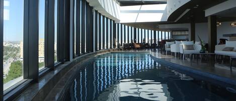 Indoor pool, pool loungers