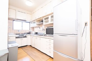 Private kitchen - Crestvilla Aoto (Tokyo)