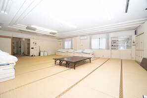 2 bedrooms, free WiFi - Crestvilla Aoto (Tokyo)