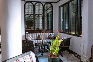 Reception - Biet Dien Hotel (Buon Ma Thuot)