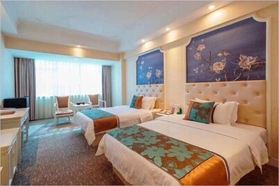 Wuji Hotel