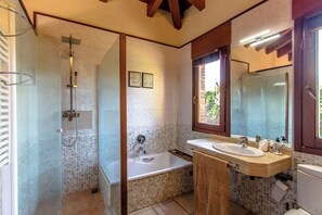 Bathtub