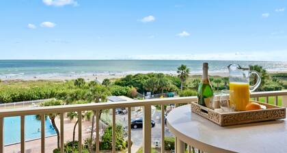 Direct Oceanfront Dream | Retro-Chic Condo on the Beach w/ Stunning Views! ☀️