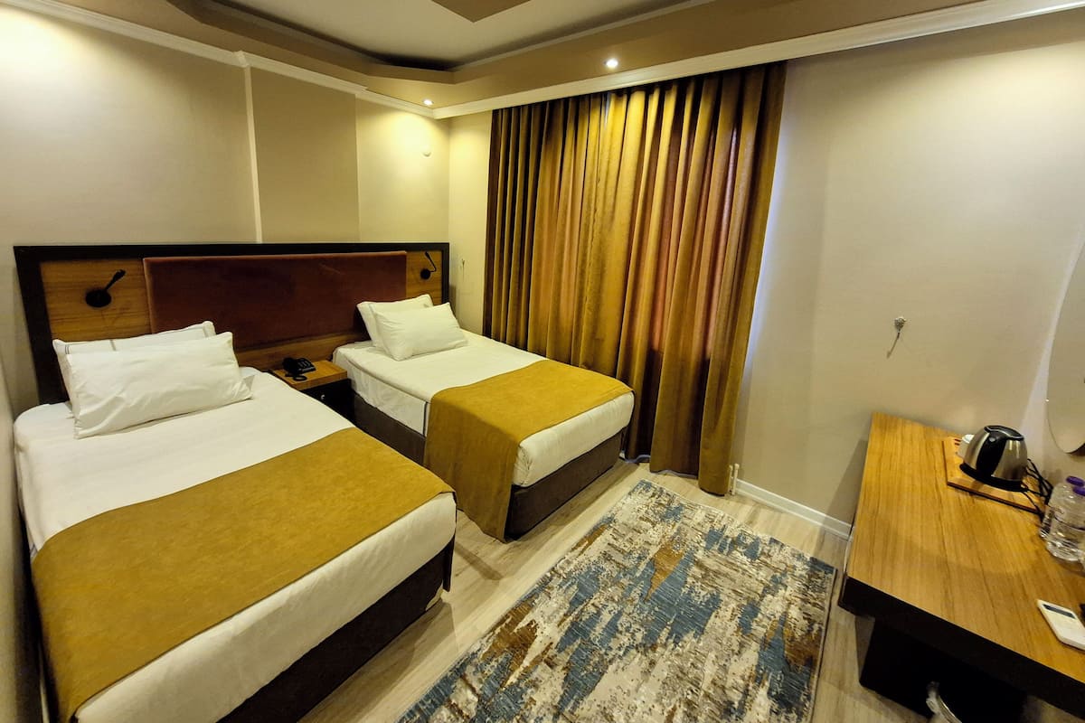1 bedroom, minibar, desk, free WiFi